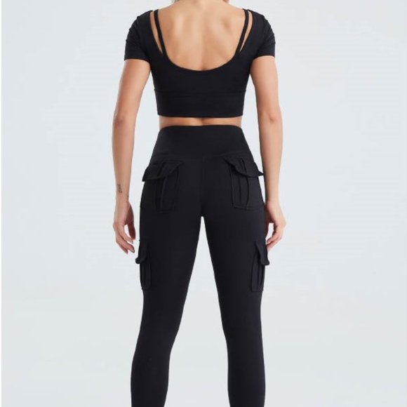 Sgt Pocket Leggings - Picture 2 of 3